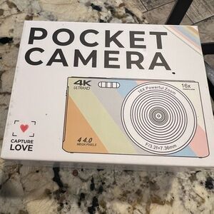 4K Ultra HD Pocket Camera with 16x Zoom